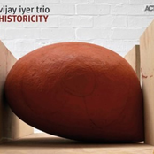 Vijay Iyer Trio: Historicity (Bonus Track Edition)