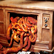 I HATE THE TV EP(A COLLECTION OF UNRELEASED/NEW TRACKS)