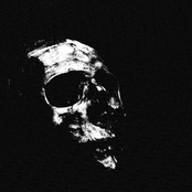 Under the Dimming Light of Dead Stars, Madness Settles