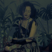 procuro um amor pra passar o fim do mundo