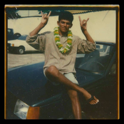 .não adentre a meia noite apenas com ternura