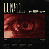 Entre Espaços E Palavras Não Ditas