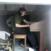 king ginga & the majical invisable circus of urchins!