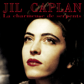 Entre Les Tombes by Jil Caplan