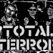 Utan Sunt Förnuft by Total Terror