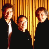 Bill Bruford With Ralph Towner And Ralph Gomez