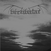 Komor Felhõk Árnyékában / In The Shadow Of Sombre Clouds