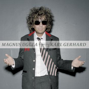 Gungorna Och Karusellen by Magnus Uggla