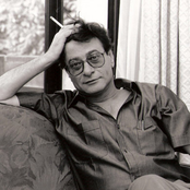 mahmoud darwish