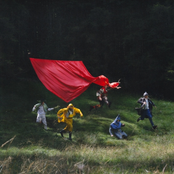 Un ragno, il suo uovo e noi dentro