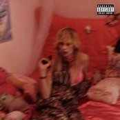 Estelle Allen: girlfriend