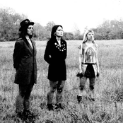 J'EMMERDE LA BiENSEANCE / LE MoNDE EsT À MOi