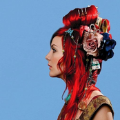 Snakebite by Gabby Young & Other Animals