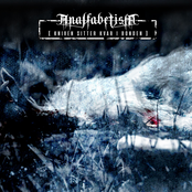 Kniven Sitter Kvar i Bonden