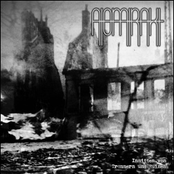 Inmitten von Trümmern und Ruinen