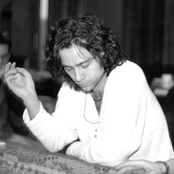 Chris Seefried "Gnome Alone"