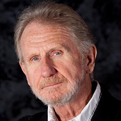 rené auberjonois