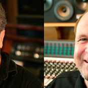 kevin kiner & gustavo santaolalla