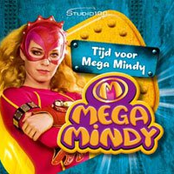 Megakleine Held by Mega Mindy