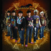 Conjunto Azabache: Una Nueva Pasión