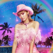 FAKE NEWS REVOLUTION - Single