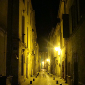 No one passes on the road