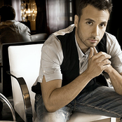 Howie D