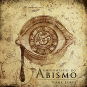 A Um Compasso do Abismo