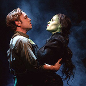 idina menzel/norbert leo butz