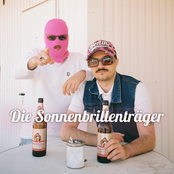 Die Sonnenbrillenträger