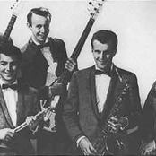 johnny & the hurricanes