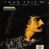 Ia Atau Tidak by Iwan Fals