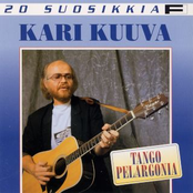 Ilta Vanhassa Kaupungissa by Kari Kuuva