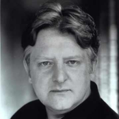 Simon Russell Beale