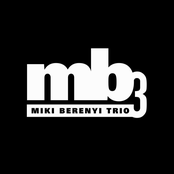 Miki Berenyi Trio: Light From A Dead Star