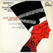 Nefertiti, the Beautiful One Has Come