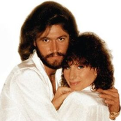 barbra streisand with barry gibb