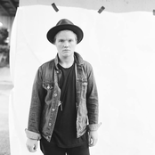 Aaron Gillespie