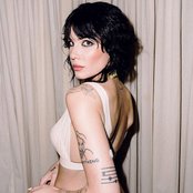 Halsey için avatar