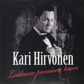 Loisteessa Punaisen Kuun