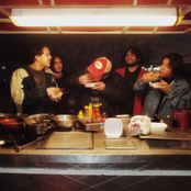 Pasan los Días Volando