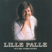 Put Dig Under Dynen by Lille Palle