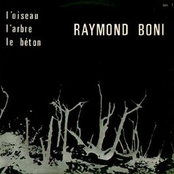 L'oiseau, L'arbre, Le béton