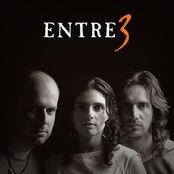 entre 3