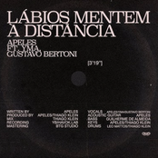 Lábios Mentem à Distância