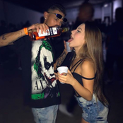 SO PORQUE EU SOU MENOR EU NÃO ENTRO NO CARICIA