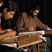 Siamak Aghaii & Santour Navazaan Ensemble