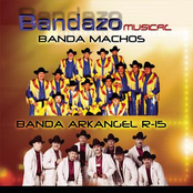 En Toda La Chapa by Banda Machos