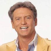 Larry Gatlin