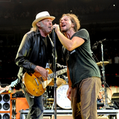 Neil Young, Eddie Vedder